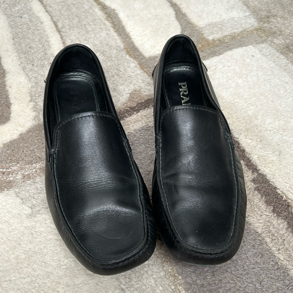 Prada Mens Black Leather Driving Loafers size 8